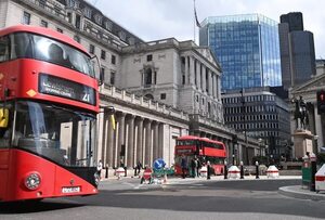 El Reino Unido tendrá su primera línea de autobuses autónomos - Tecnología - ABC Color