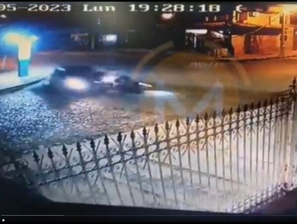 Roce habría generado reacción de conductor que mató a motoclista en Ñemby · Radio Monumental 1080 AM