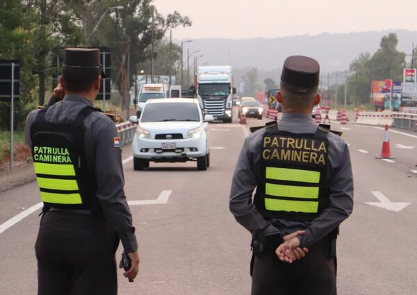Patrulla Caminera reporta operativo retorno con notable aumento de circulación de vehículos en rutas - .::Agencia IP::.