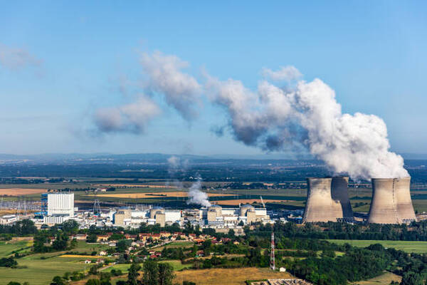 Los países pronucleares de la Unión Europea esperan un aumento de la producción del 50% para 2050 - Revista PLUS