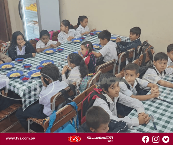 SIETE NUEVAS INTITUCIONES RECIBEN ALMUERZO ESCOLAR EN CAMBYRETÁ