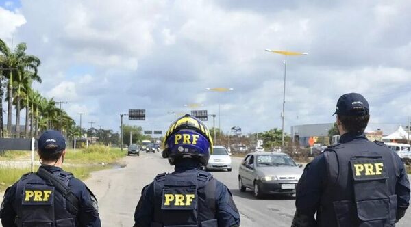 Detienen a paraguaya con armas de fuego en Brasil - Noticiero Paraguay