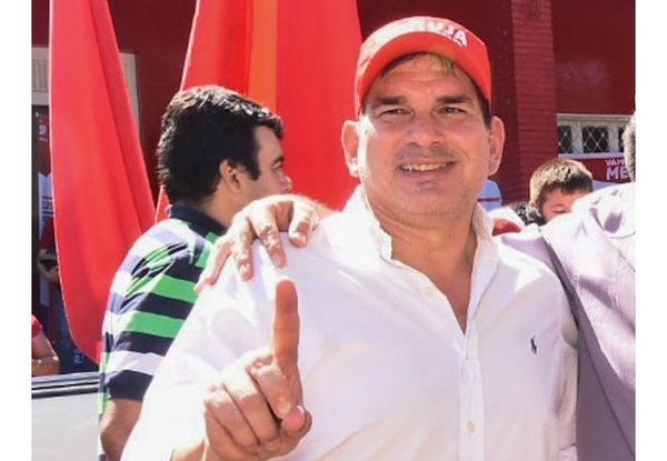 A Baruja le despreocupa división de colorados en Senado