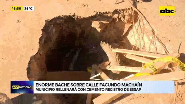 Video: Enorme bache sobre la calle Facundo Machaín - ABC Noticias - ABC Color