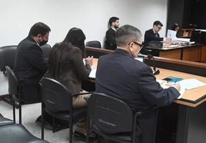 Se vuelve a suspender juicio oral y público a exintendente de San Antonio - Nacionales - ABC Color
