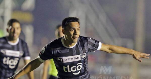 La Nación / Libertad huele más a campeón