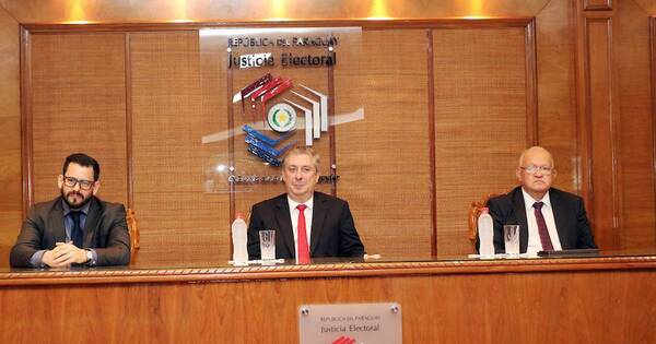 La Nación / Liberales intentan revertir los votos coaccionando al TSJE