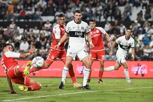El Decano, con saldo rojo - Fútbol - ABC Color