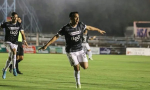 Libertad vence en Guaireña y sigue con paso firme - OviedoPress