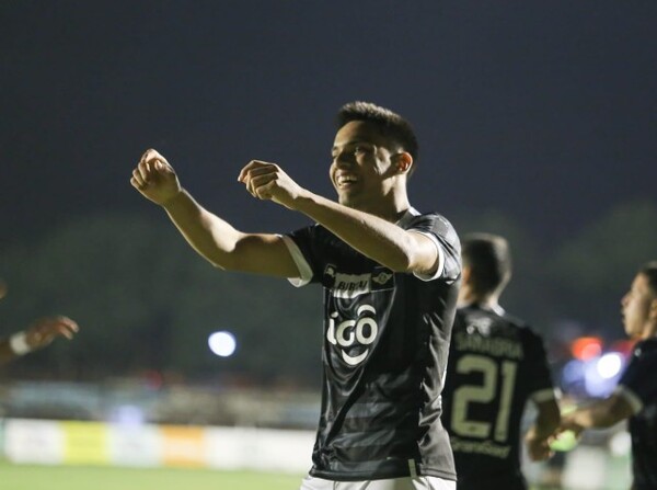 Libertad camina firme al título y Olimpia no levanta cabeza - .::Agencia IP::.