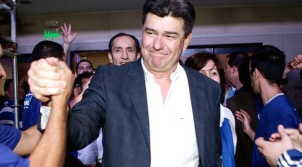 Diario HOY | Liberales fernandinos reclaman pago a mesarios, rendición de cuentas y salida de Efraín