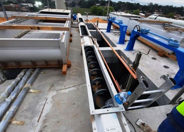 Presidente promulga financiamiento de agua potable y saneamiento para el Este - La Clave