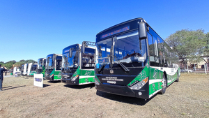 Solicitan informe sobre fecha de funcionamiento de buses eléctricos - La Clave