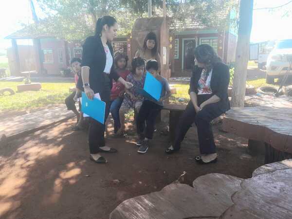 GOBERNACIÓN DE ITAPÚA REALIZA VERIFICACIÓN PEDAGÓGICA A ESCUELAS INDÍGENAS