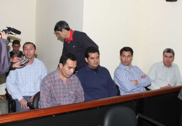 Diario HOY | Investigan quiénes ayudaron a secuestradores que pretendían reducir sus penas