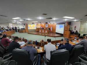 Apuntan al financiamiento privado en contratos de obras públicas | 1000 Noticias