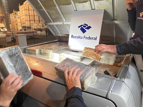 Incautan 327 kilos de cocaína que fue traficada desde Paraguay - El Independiente