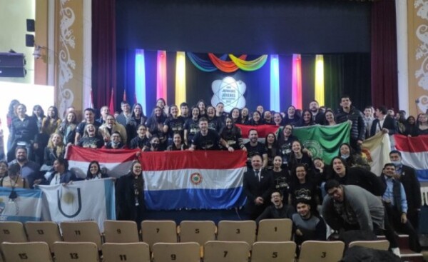Convocan a jóvenes investigadores de la UNE a participar del XI JJI