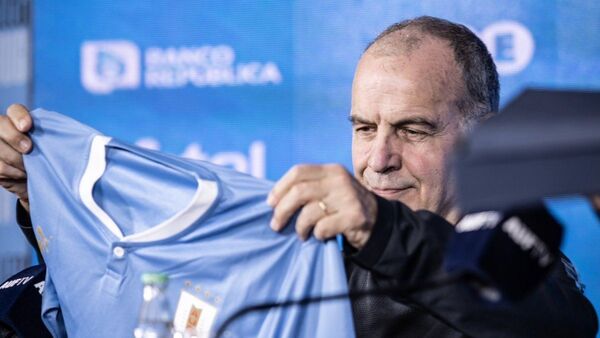 Marcelo Bielsa: "No tuvieron que convencerme"
