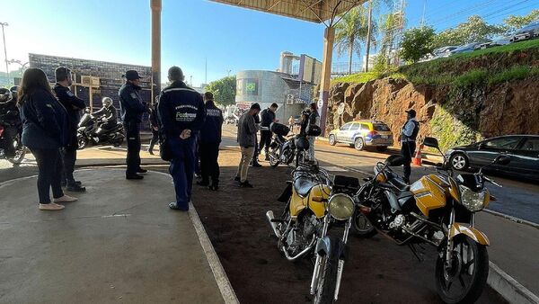 Motocicletas, foco de control en el Puente de la Amistad