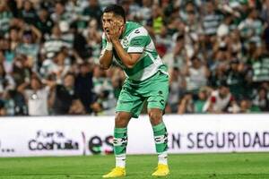 El paraguayo que fue rajado del Santos Laguna de México en menos de un año