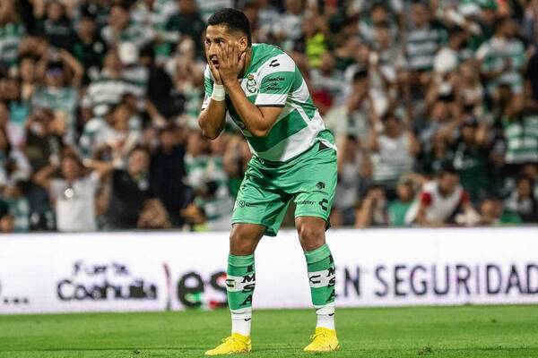 El paraguayo que fue rajado del Santos Laguna de México en menos de un año
