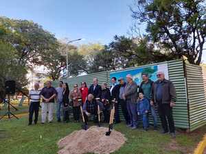 Monumento a la colectividad Sirio Libanesa: un homenaje a la historia y legado en Encarnación