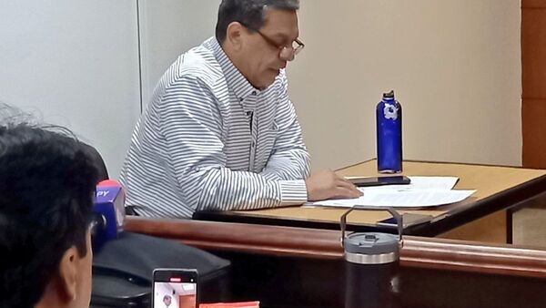 Juan Vera pidió disculpas a Menchi Barriocanal