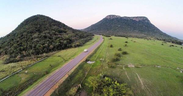 Diario HOY | Impulsan propuesta para protección ambiental de cerros de Paraguarí