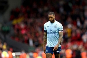 Diario HOY | Suspenden a jugador de Premier por incumplir reglamento de apuestas
