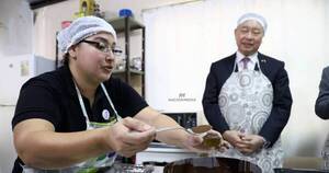 La Nación / Vicecanciller de Taiwán visitó mipyme de chocolates beneficiada con Reemujerpy