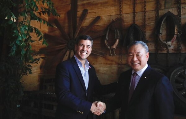 Santiago Peña se reúne con embajador de la República China –Taiwán - ADN Digital