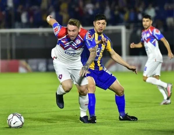 Luqueño acaba con las pocas esperanzas de Cerro con un empate | 1000 Noticias