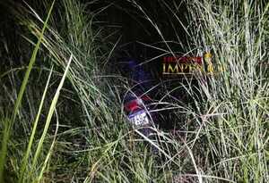 Hallan motocicleta robada en un matorral en la fracción Mangal - Radio Imperio