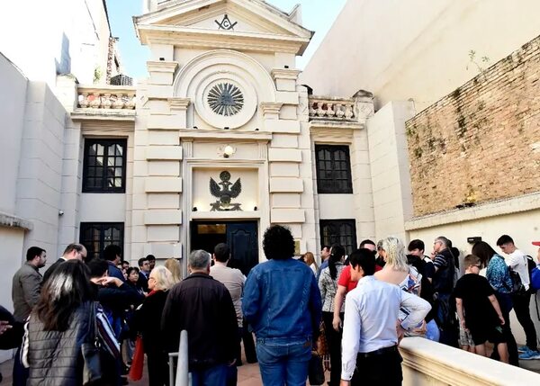 Festejos por el centenario de la Gran Logia Simbólica del Py - Empresariales - ABC Color