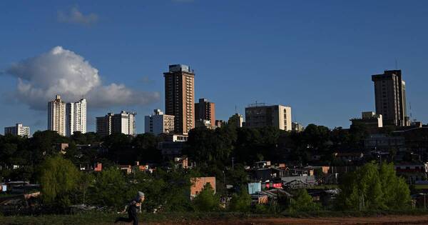 La Nación / Pronostican un jueves fresco a cálido y sin lluvias