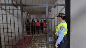 Reportan 24 aprehendidos tras nuevos disturbios entre hinchas de Cerro anoche - Megacadena — Últimas Noticias de Paraguay