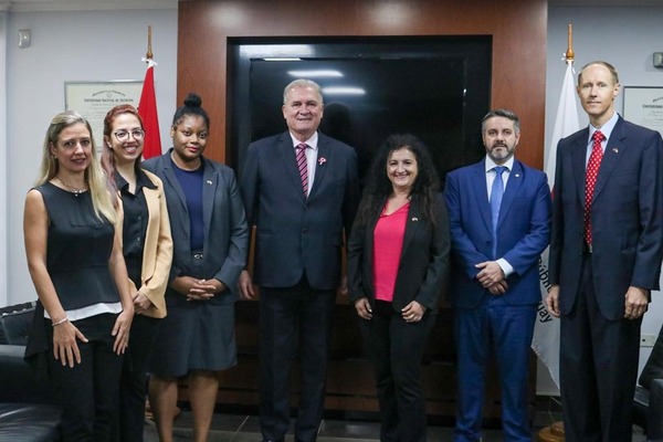Sugestiva reunión: representantes de justicia americana visitaron al FGE | Radio Regional 660 AM