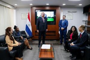 Diario HOY | Fiscal desmonta absurda versión de UH y Abc sobre visita de funcionarios de EEUU