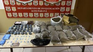 Atrapan a presunto microtraficante con importante stock de drogas en su poder - La Clave