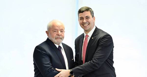 La Nación / Excanciller Loizaga destaca reunión de Peña con Lula en Brasil