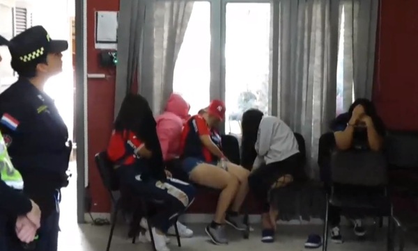 24 detenidos dejó pelea entre barrabravas de Cerro Porteño