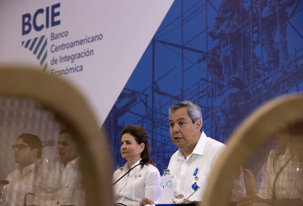 El BCIE aplaza discusión sobre el capital y se alista para elección de su nuevo presidente - MarketData