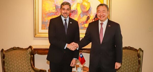 Alexander Yui, viceministro de relaciones exteriores de Taiw谩n visita Paraguay para agradecer el apoyo del Gobierno nacional "en estos a帽os" - Revista PLUS