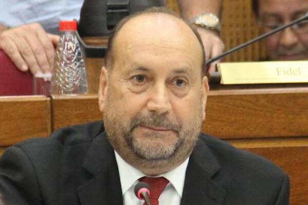 Cachito afirmó que 'le hará muy bien al Senado' que la ANR tenga tres bancadas