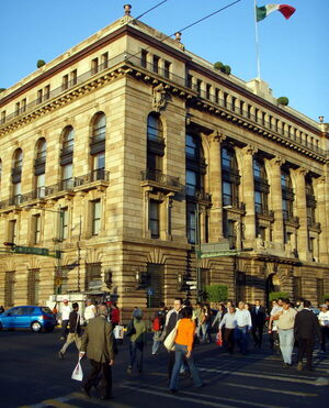 El Banco de México mantiene la tasa de interés en 11,25 % y rompe con racha de subidas - MarketData