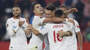 El Sevilla agranda su historia y peleará por un nuevo título