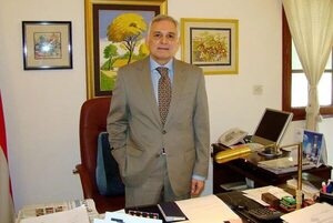 Embajador Genaro Pappalardo renunció tras polémica entrevista radial - Política - ABC Color