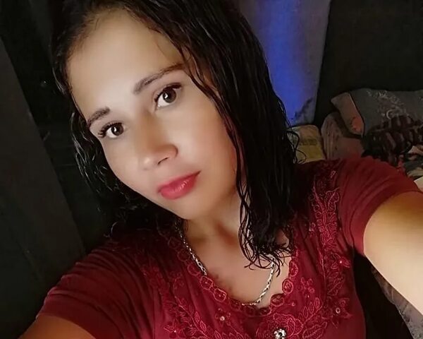 Hallan el cuerpo de una joven madre sumergido en un arroyo y con los pies atados a una piedra - Nacionales - ABC Color