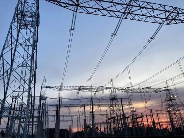 ANDE: Demanda local de energía eléctrica aumentó 4,2% hasta abril - Economía - ABC Color